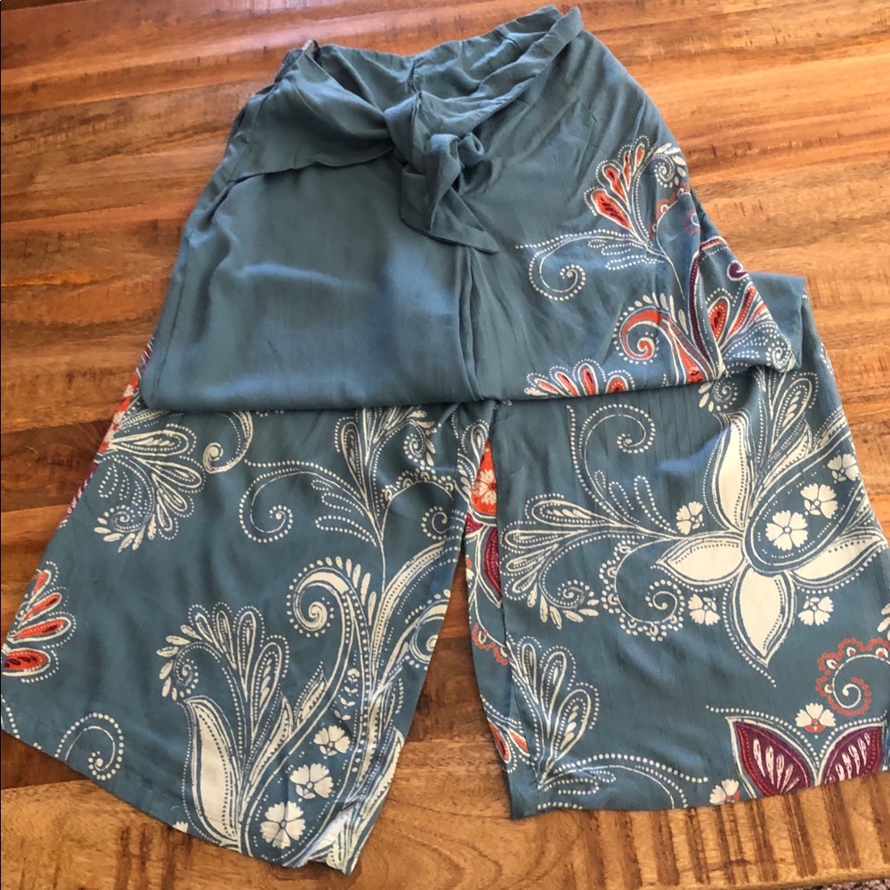 <LAST>Boho Wide Leg Floral Pants by Angie - Picture 4 of 4